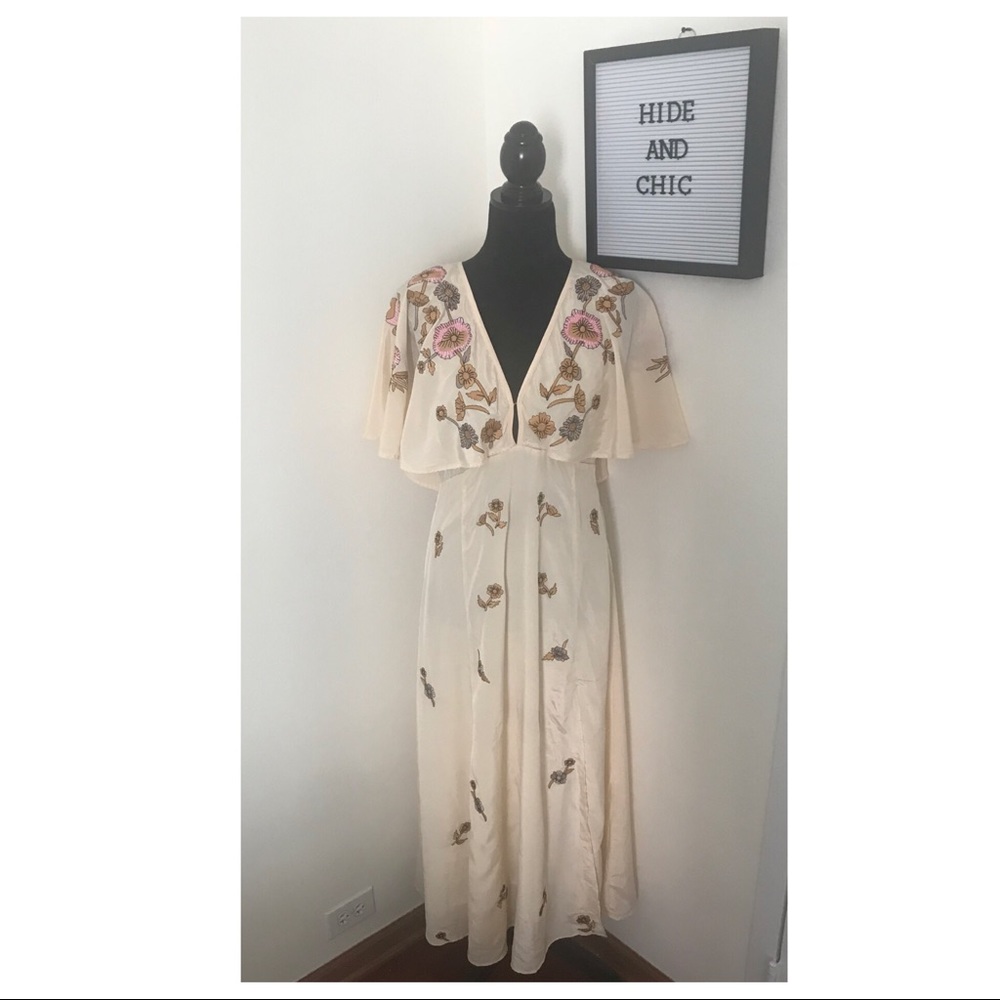 CLEOBELLA KAFTAN FLORAL MIDI DRESS - Picture 2 of 8